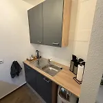 Moderne In Nr 5 - Sehr Zentral Gelegen Apartment