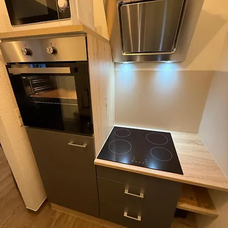 Moderne In Nr 5 - Sehr Zentral Gelegen Apartment *