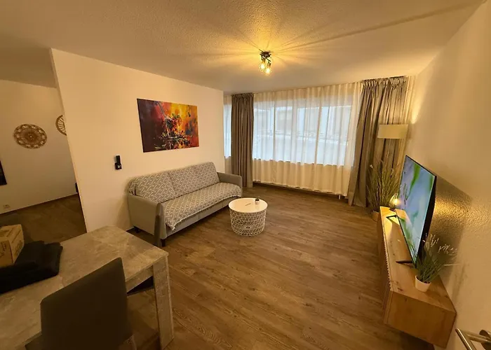 Moderne In Nr 5 - Sehr Zentral Gelegen Appartement *